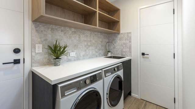 6 Pamela Crescent Papakura_3