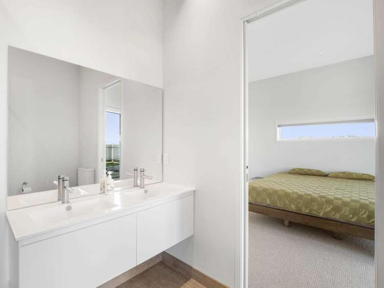 2 Rangeview Rise Foxton Beach_21