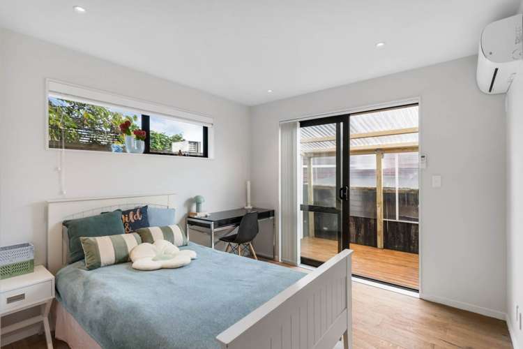 680b Beach Road Browns Bay_11