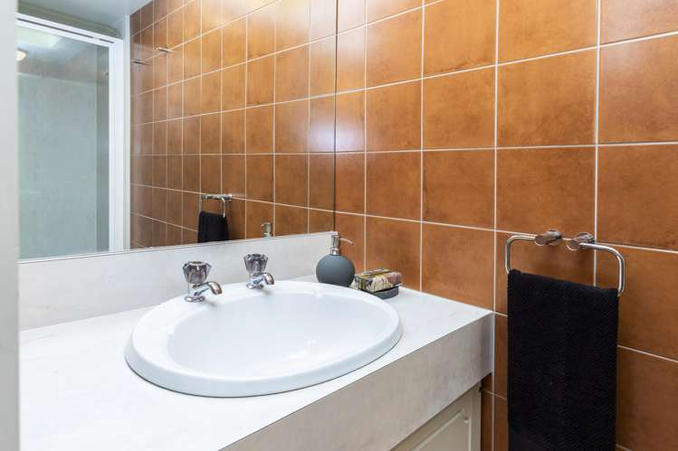 21 Dunrobin Place Avonhead_11