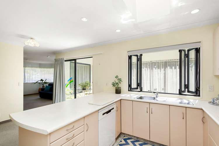 271 Stokes Valley Road Stokes Valley_5