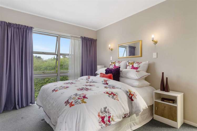 5 Christensen Place Forrest Hill_14