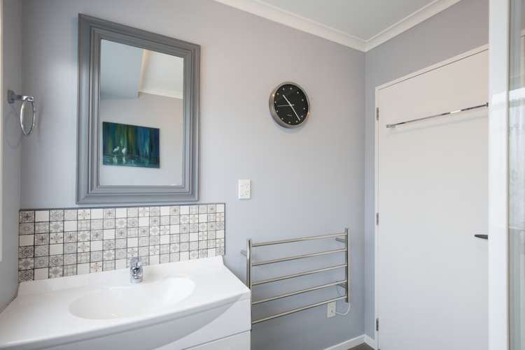 16/9 Fuller Close Levin_10