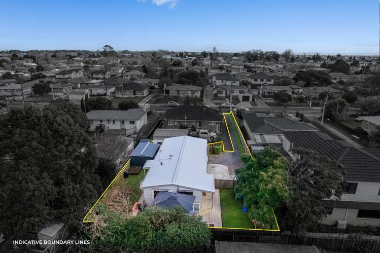 2/18 George Street Papakura_21