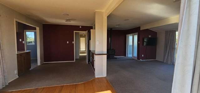 58A Dudley Vercoe Drive 11555_1