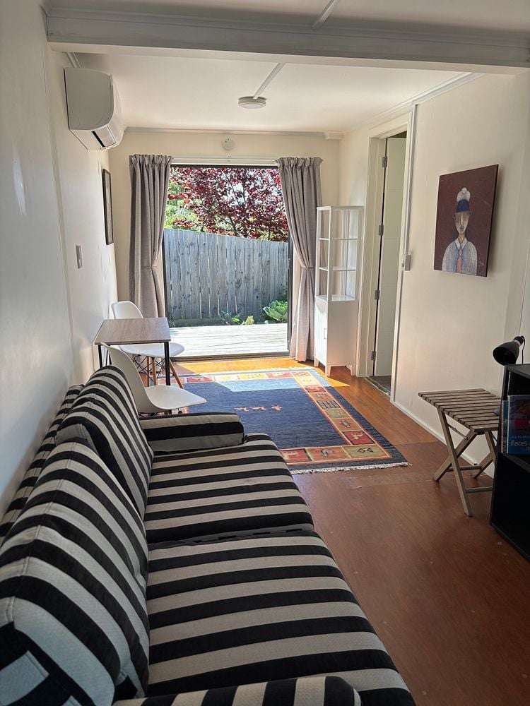 5 Surrey Road Richmond_13