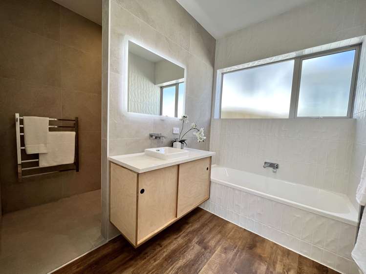 5 Ringi Lane Orewa_13