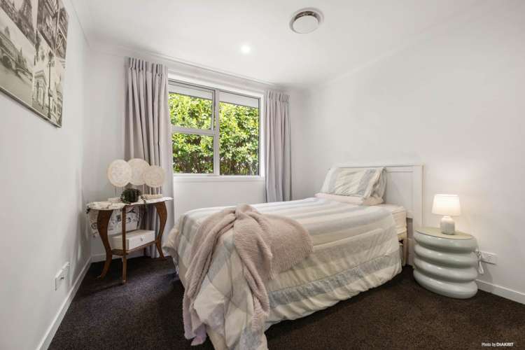 42 Boocock Crescent Orewa_17