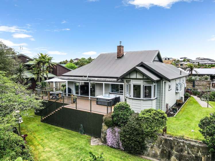 5 Oregon Crescent Glenview_26