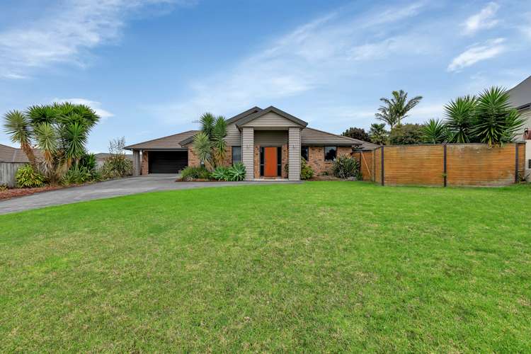 18 Conifer Grove Kamo_17