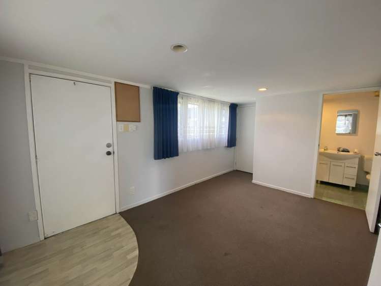 22 Mcfadzean Drive Blockhouse Bay_13