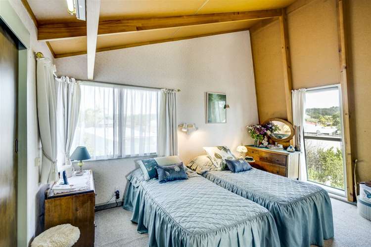 28a Bowling Road Greenmeadows_11