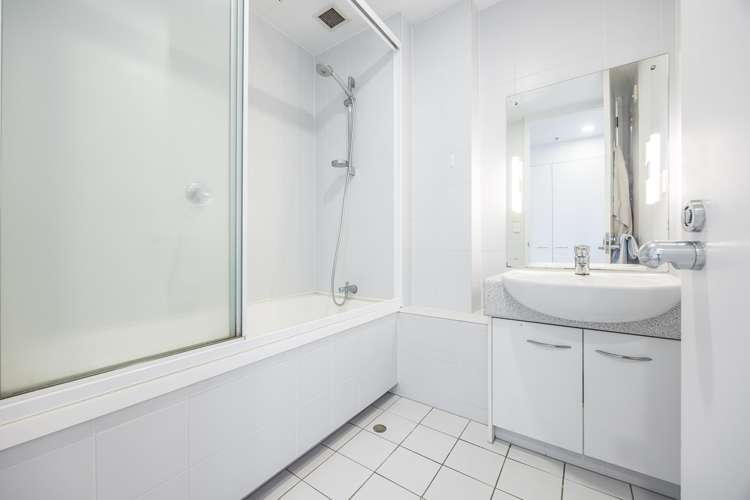 13c/4 Short Street Auckland Central_15