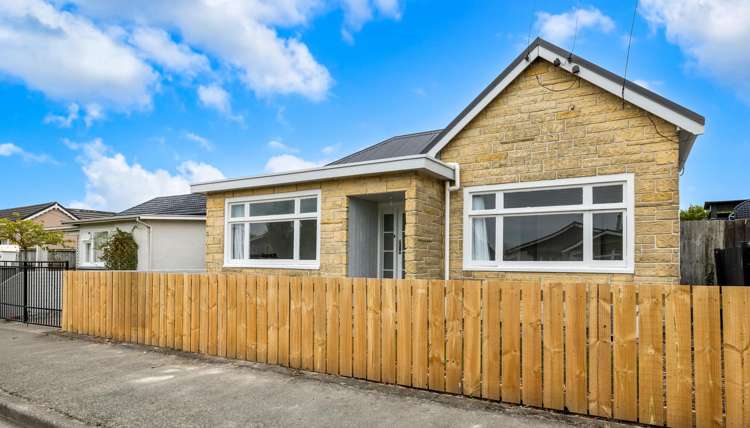 17 Hart Street Woolston_13