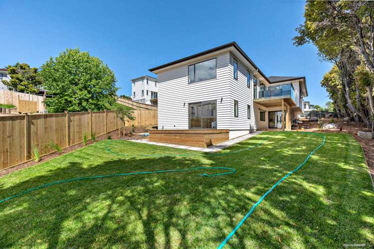 64 Lyttelton Avenue Forrest Hill_13