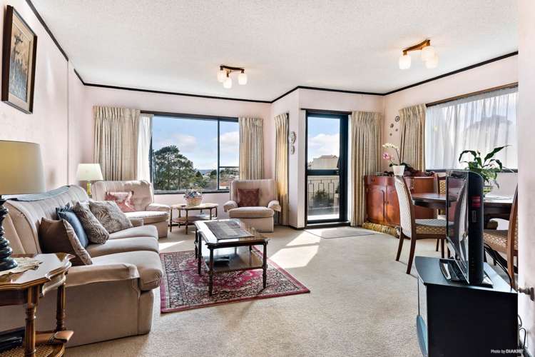 5/27 Rangatira Road Birkdale_5