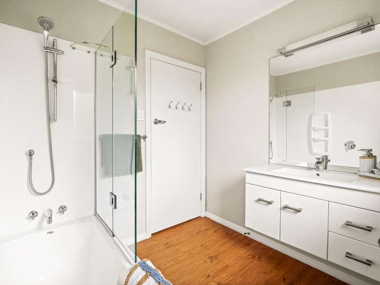 2 Rona Street Saint Kilda_13