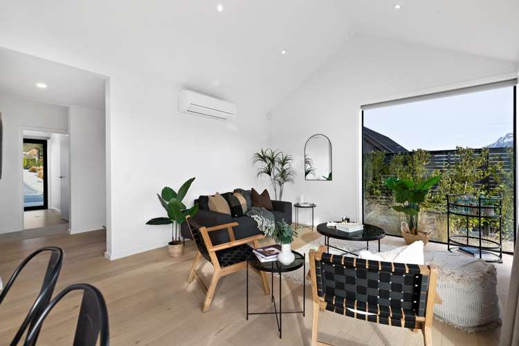 7 Kotuku Lane Jacks Point_15