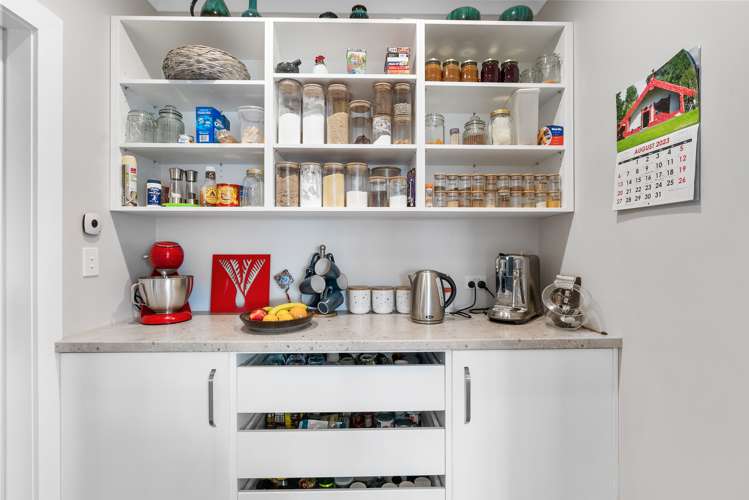 27 County Drive Hawera_10