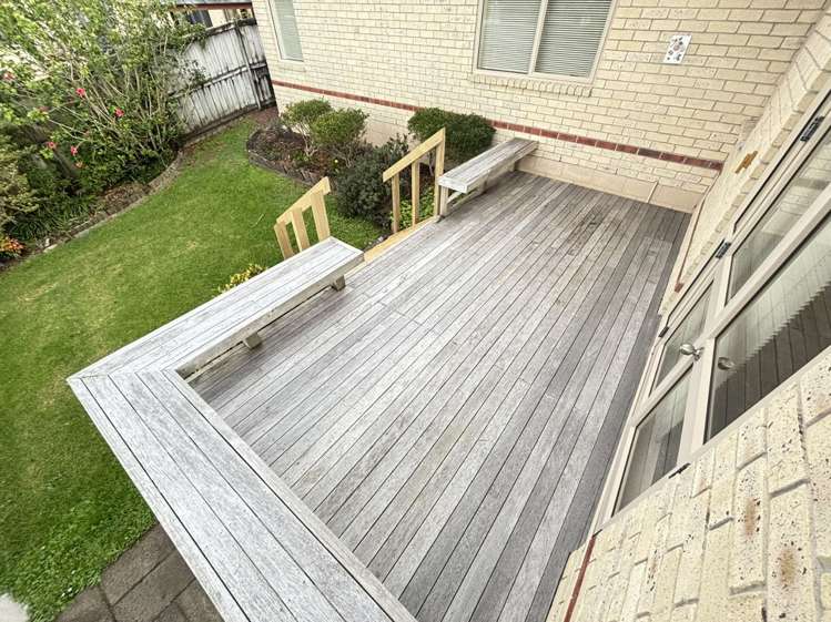 8 Rosebay Rise Henderson_16