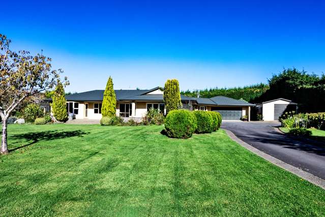 Family home - Private garden