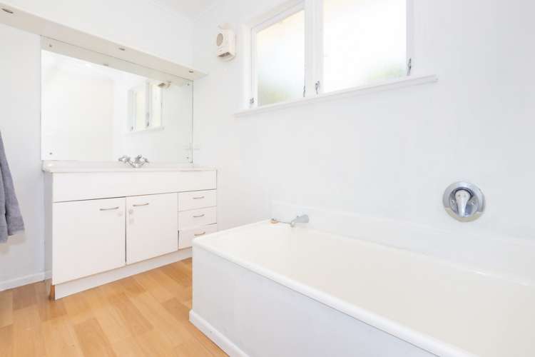 16 Seon Place Birkdale_16