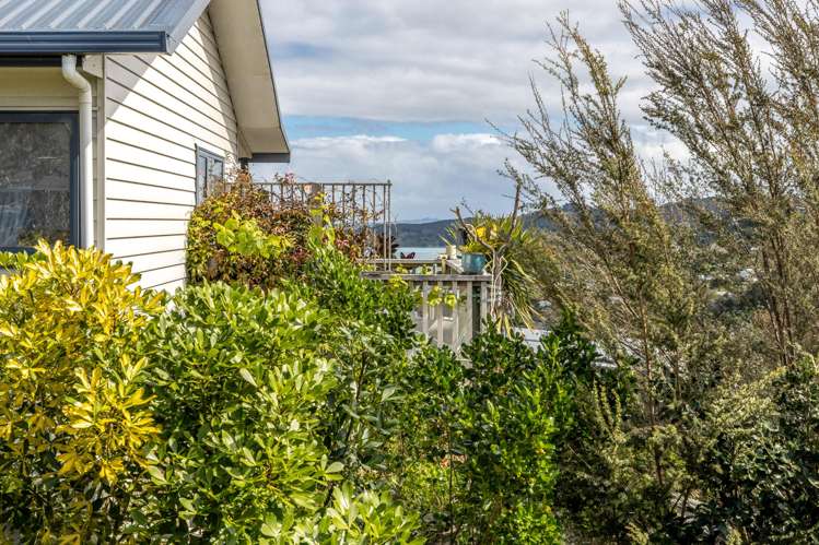 69 Ocean Road Surfdale_17