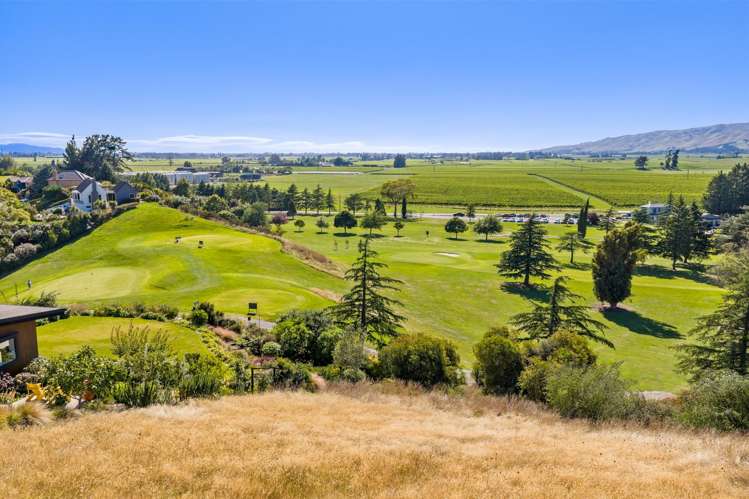 22 Golf View Close Fairhall_2