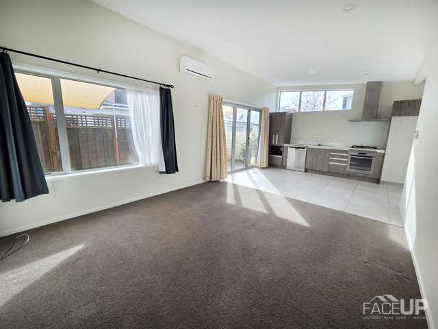 10 Squadron Drive Hobsonville_3