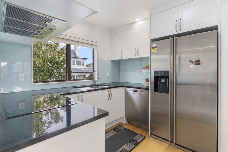 2/15 Ely Avenue Remuera_5