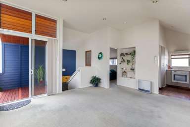 8/34 Maunganui Road_2