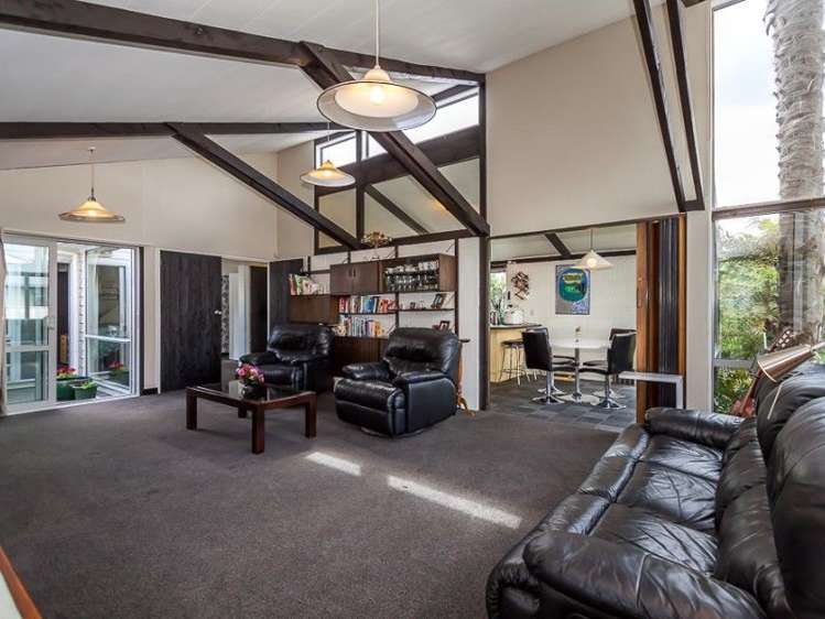 110 Linton Street West End_3