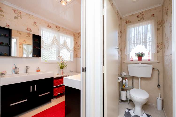 16 Montjoy Street Stratford_16