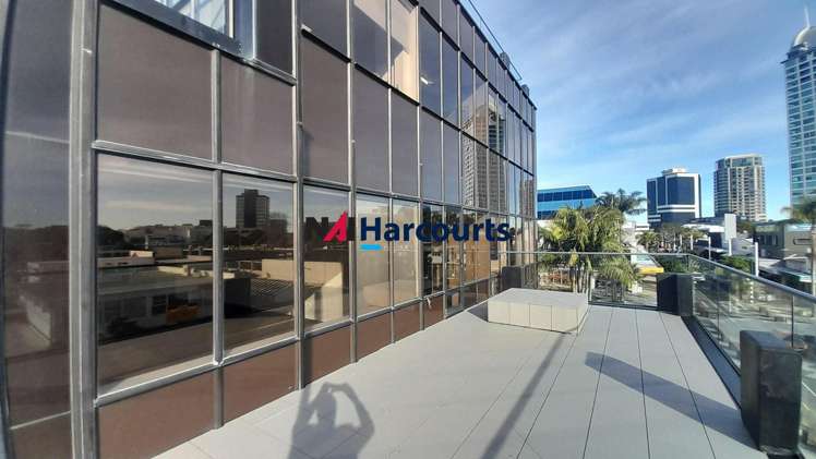 51 Hurstmere Road Takapuna_11