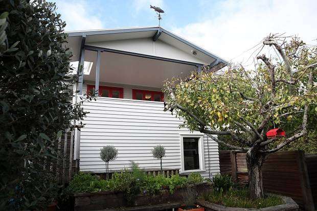 PBL2EWGLFNF7NLJGZ6R7LST6A4