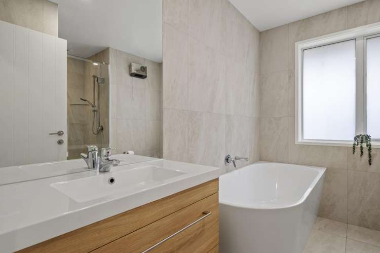 18 Puna Rise Wharewaka_14