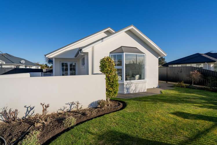 153 George Street Windsor_33