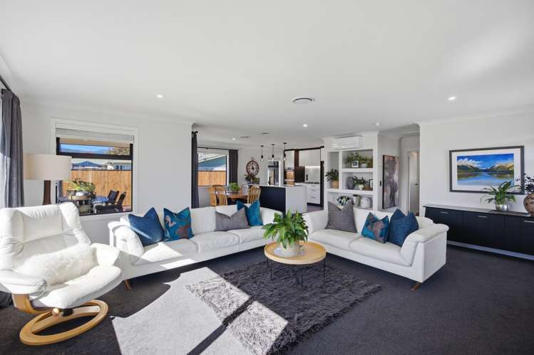 16 Thomas Way Brightwater_1