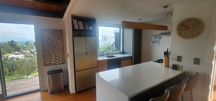 2/146 Soleares Avenue Mount Pleasant_18