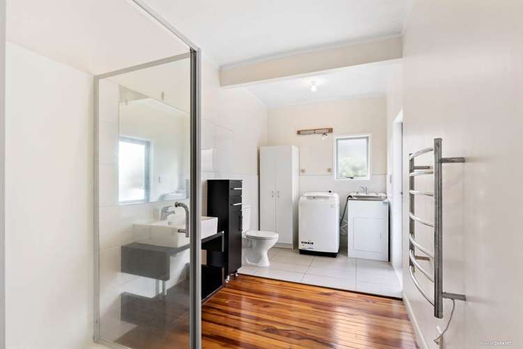 31 Bradbury Road Botany Downs_13