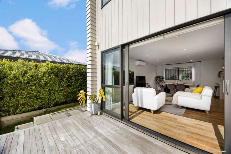 112e Hutchinson Avenue New Lynn_8