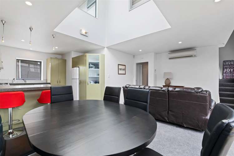 32b Elizabeth Street Victoria_10