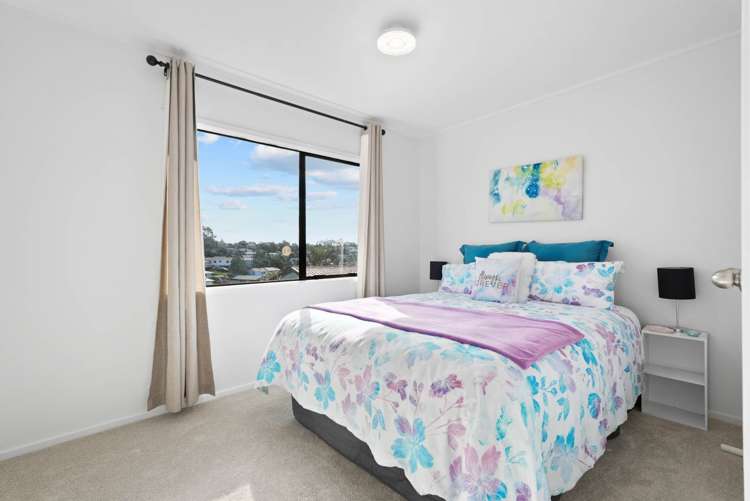 12 & 12A Danube Lane Glen Eden_13