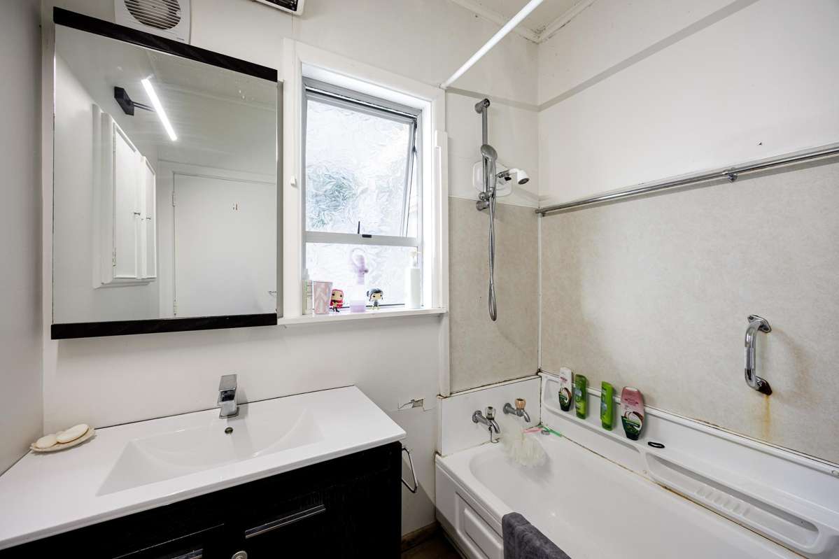 38 Wycliffe Street_2