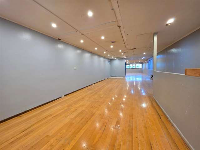 Open Plan Spacious Office In Prime Location!.