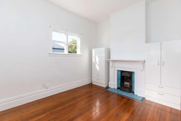 672 Worcester Street Linwood_5