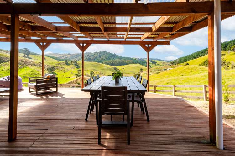 1595 Waingaro Road Glen Massey_9