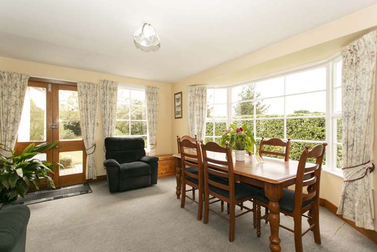 6 Fairfield Road West Fairton_5