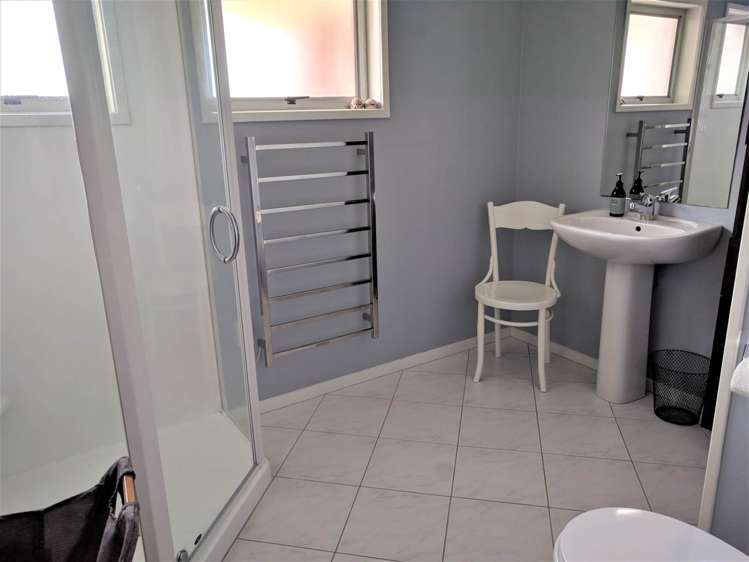 1/1 Rata Road Devonport_8