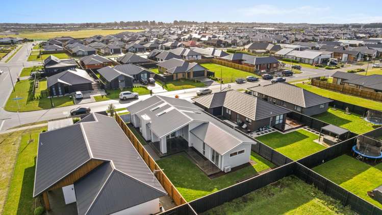 4 Finstock Way Rolleston_14